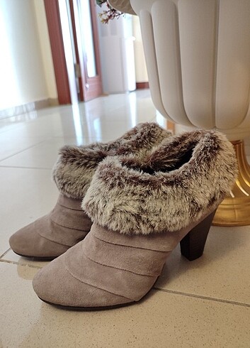 Deichmann Topuklu Kürk Detaylı Bot