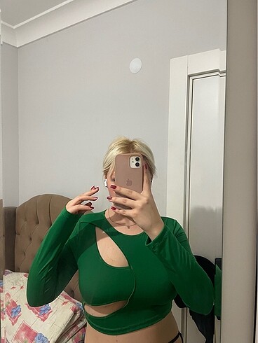 Trendyol & Milla Crop uzun kolu