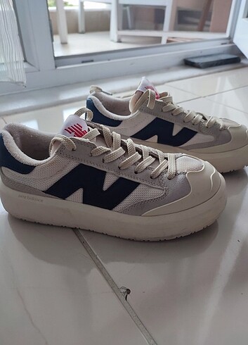 New Balance ayakkabı 