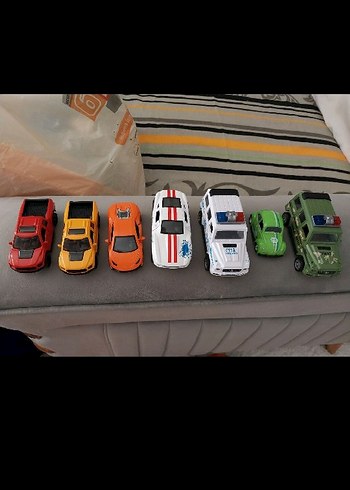 Metal araçlar adet 150 tl