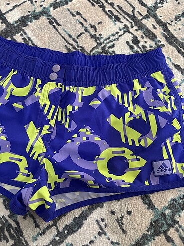 Zara Adidas şort