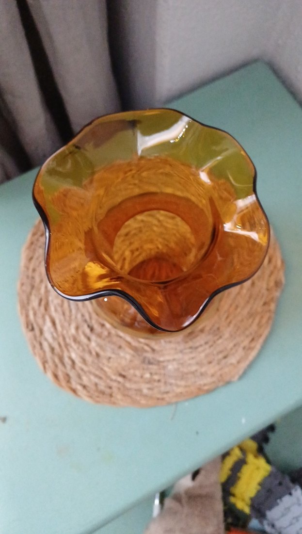 Pastel Kahverengi Cam Vazo - Görsel 3