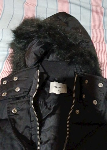 Koton Siyah Kapüşonlu Kadın Şişme Yelek - Görsel 6