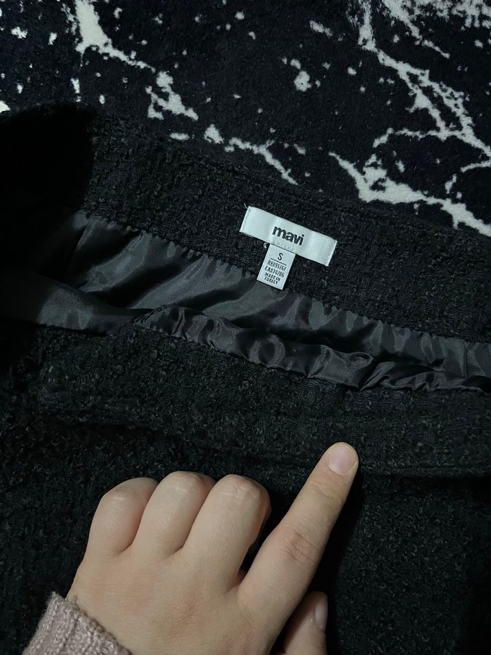 Düğmeli Siyah Mini Etek - Görsel 2