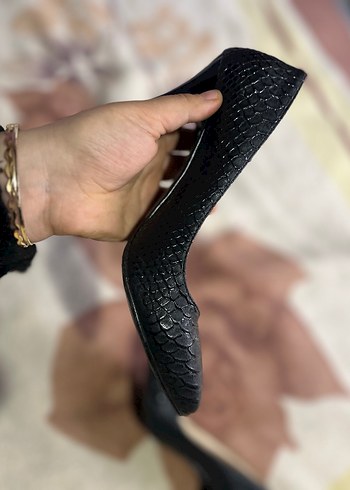 Siyah Yılan Desenli  Stiletto - Görsel 4