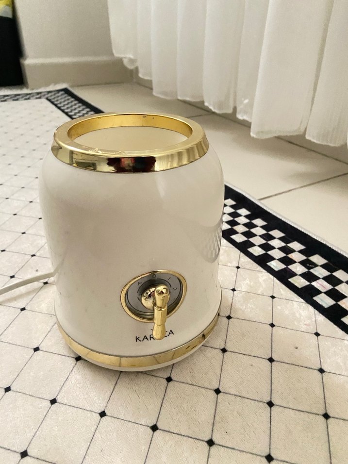 Beyaz Renkli Katı Meyve Sıkacağı - Görsel 2