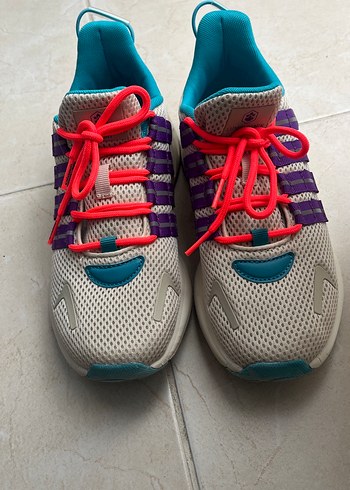 Rengarenk Bağcıklı Kadın Spor Ayakkabı - Görsel 5
