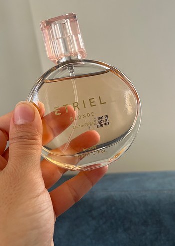 Etriel Blonde  Kadın Parfümü 50 ml - Görsel 2