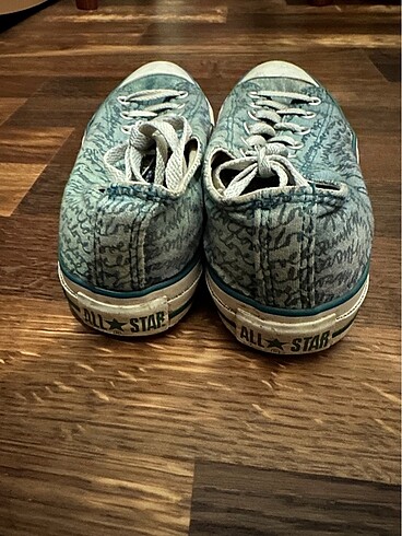 converse spor ayakkabı