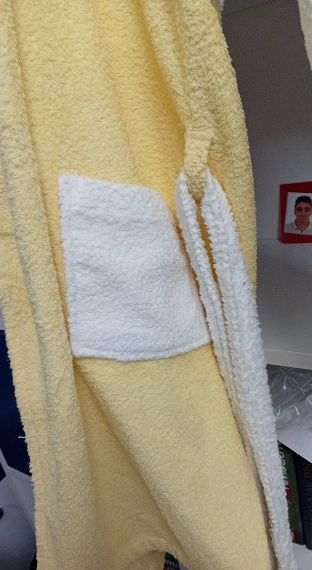 Sarı Beyaz Pamuklu Bornoz - Görsel 3