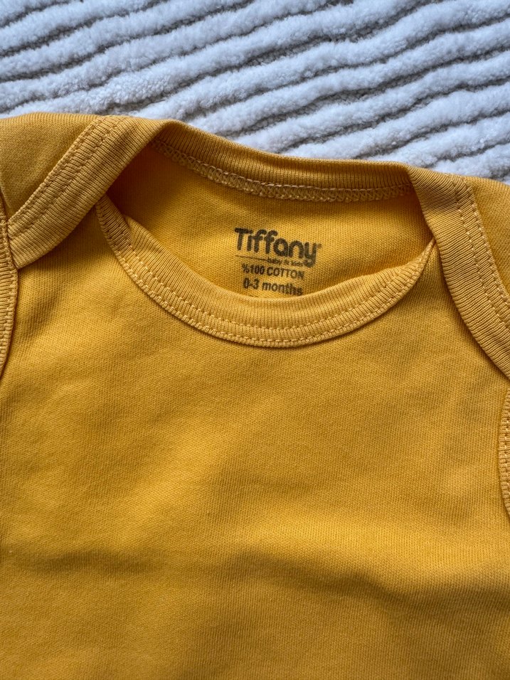 Tiffany Sarı ve Beyaz Bebek Askısız Body Seti - Görsel 2