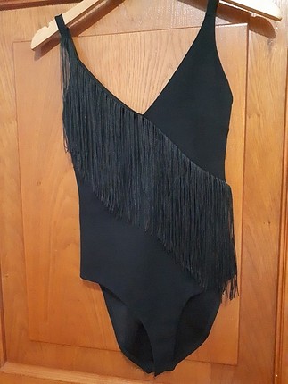 püsküllü çıtçıtlı body