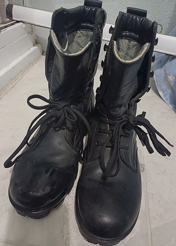 Siyah Deri Gotik Tokalı Erkek Bot - Görsel 2