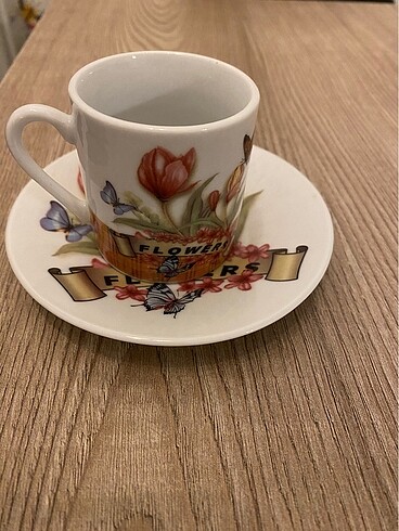 Tekli Türk kahvesi fincanı