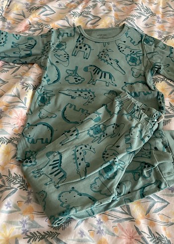 Gri Desenli Bebek Hastane Kıyafeti - Görsel 6