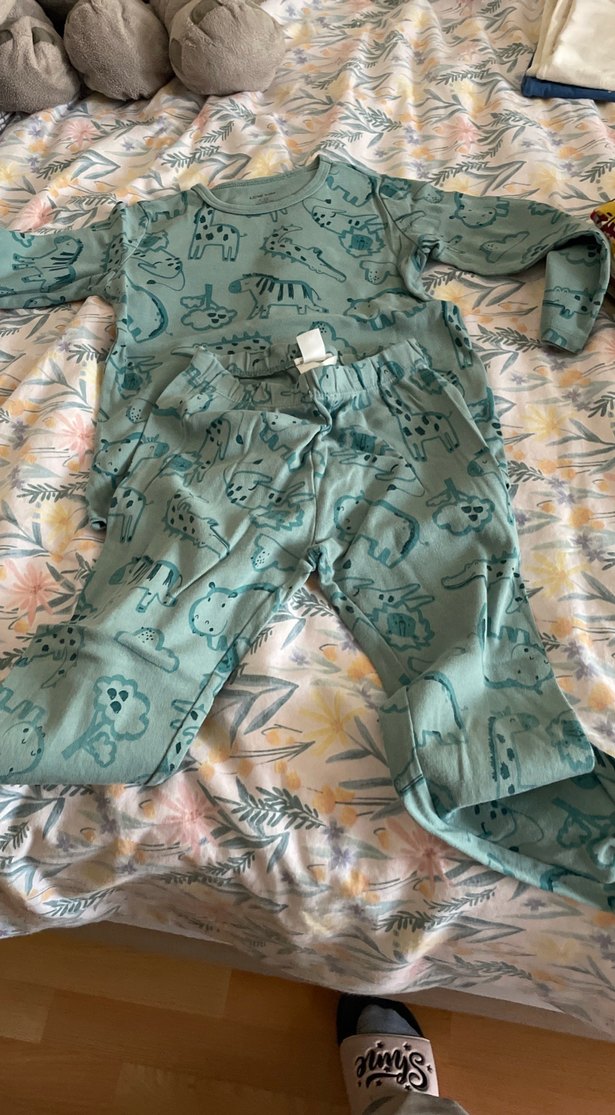 Gri Desenli Bebek Hastane Kıyafeti - Görsel 2