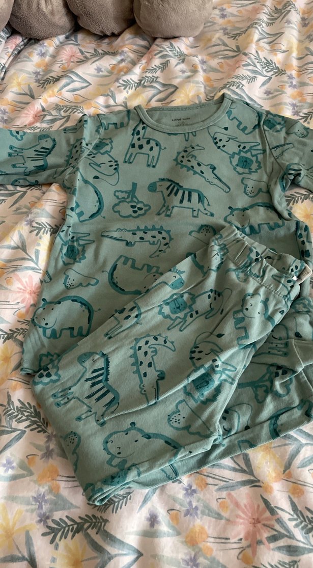 Gri Desenli Bebek Hastane Kıyafeti - Görsel 3