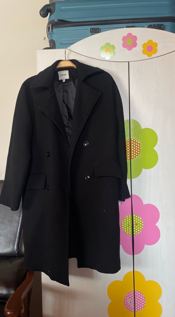 Koton Siyah Düğmeli Midi Hamile Kaban - Görsel 3