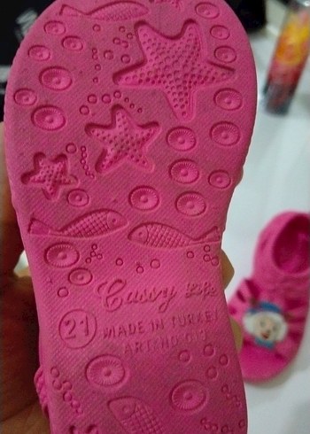 Kız Çocuk Pembe Baskılı Tokalı Terlik - Görsel 3