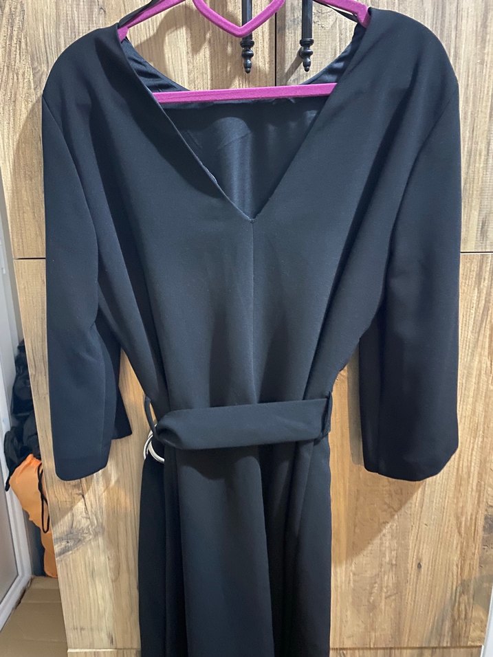 Uzun Siyah Kemerli Kadın Elbise - Görsel 2