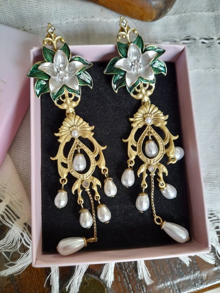 İncili Vintage tarz Küpe - Görsel 2