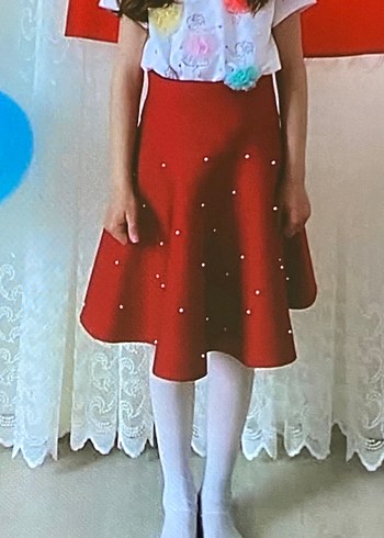 Diğer İnci İşlemeli Kırmızı Mini Etek