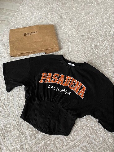 bershka tshirt