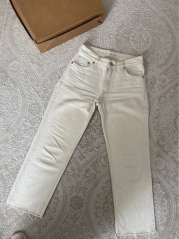 mango jean