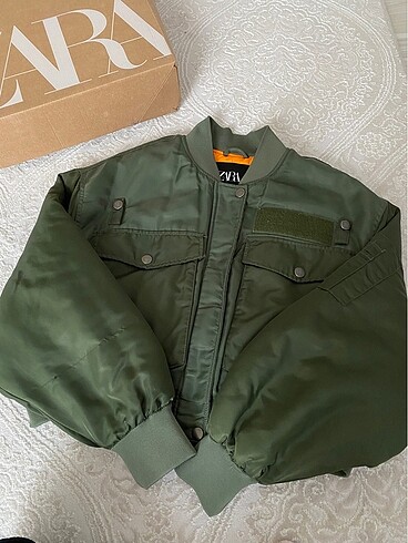 Zara zara haki bomber