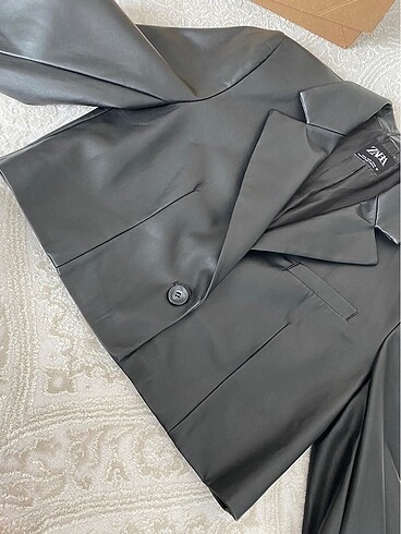 xl Beden siyah Renk zara crop blazer