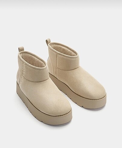 pull bear bot