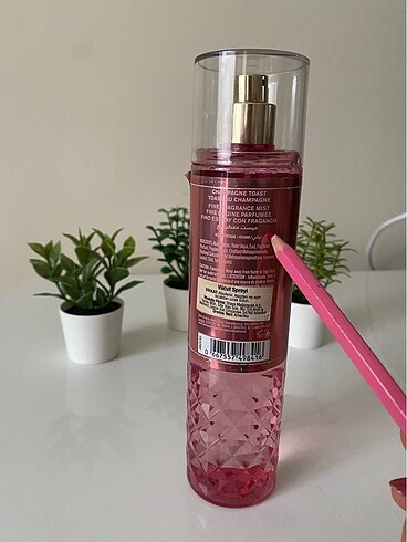  Beden Renk bath and body works