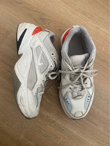 nike m2k tekno