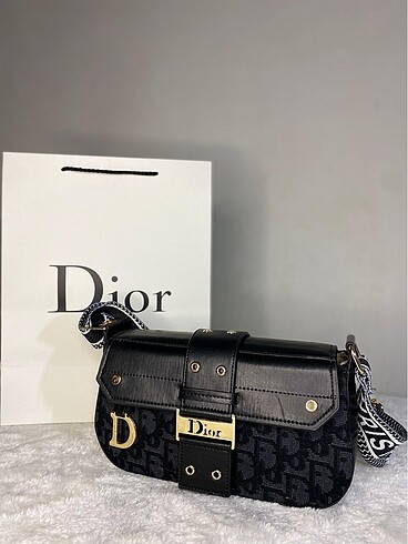 Dior Dikdörtgen