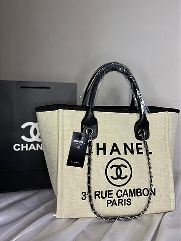 CHANEL BÜYÜK BOY ÇANTA