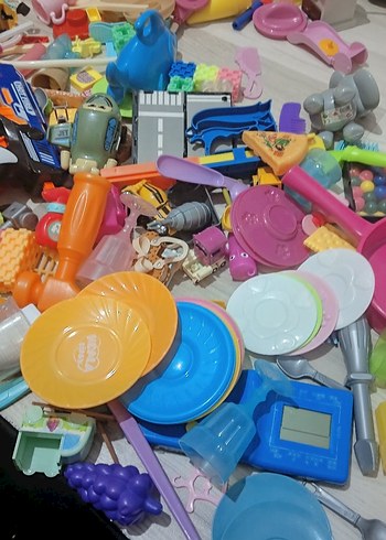 Renkli Karışık Oyuncak Seti - Görsel 8