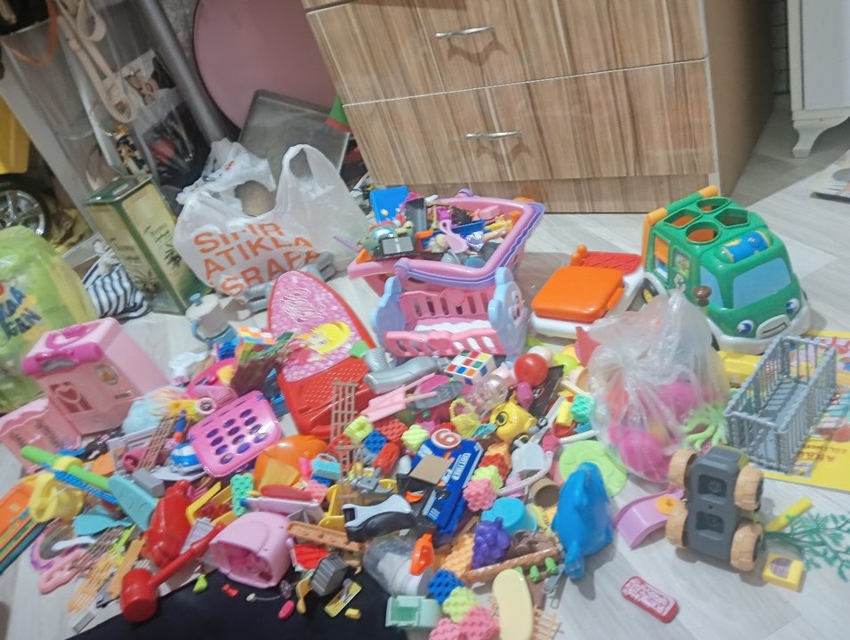 Renkli Karışık Oyuncak Seti - Görsel 2