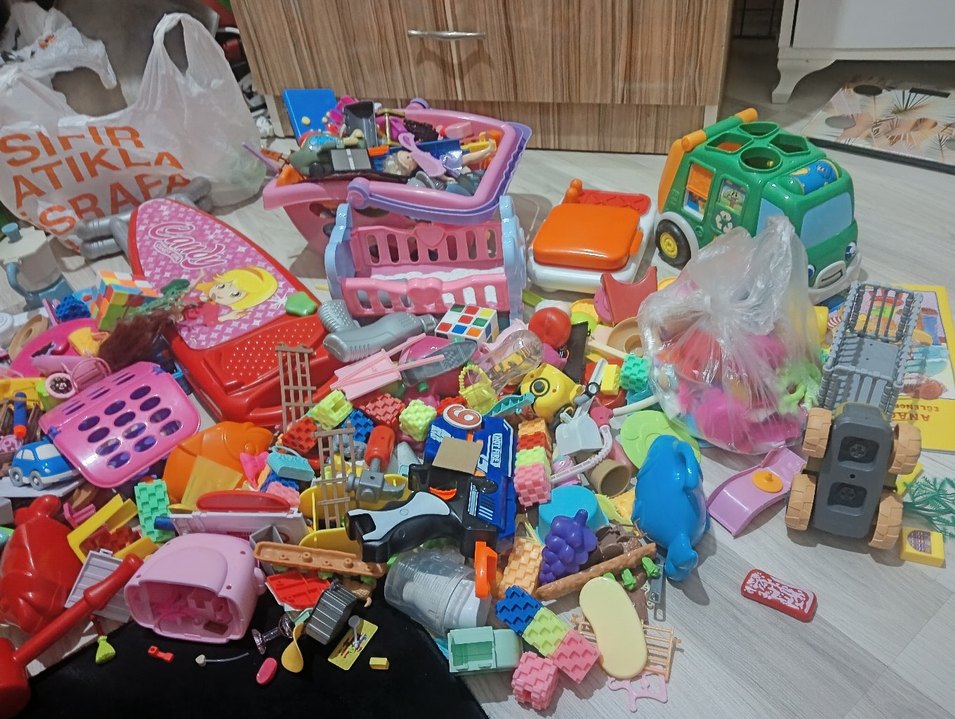 Renkli Karışık Oyuncak Seti - Görsel 5