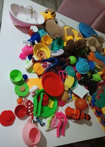 Renkli Çocuk Oyuncakları Seti - Görsel 3