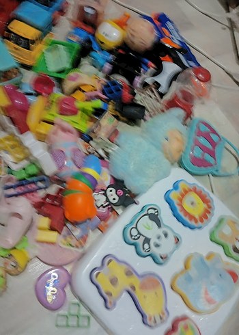 karisik toplu oyuncaklar arabalar - Görsel 7