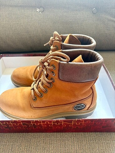 Dockers Kadın bot