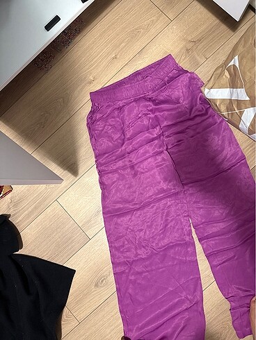 m Beden Bershka pantolon