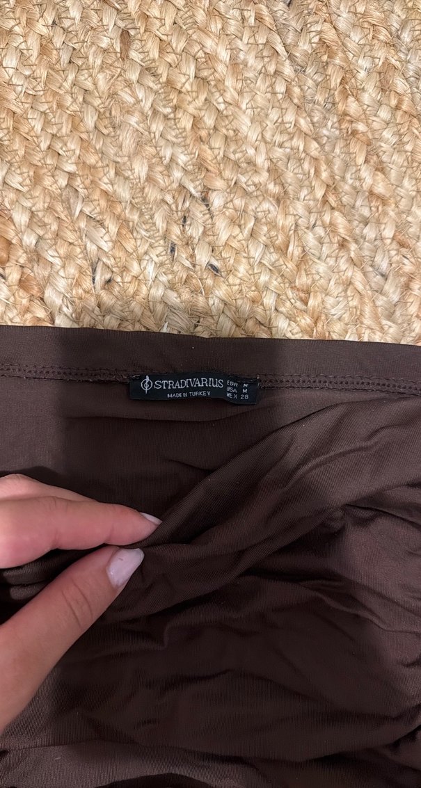 Kahverengi Fırfırlı Kadın Puf Yelek - Görsel 2