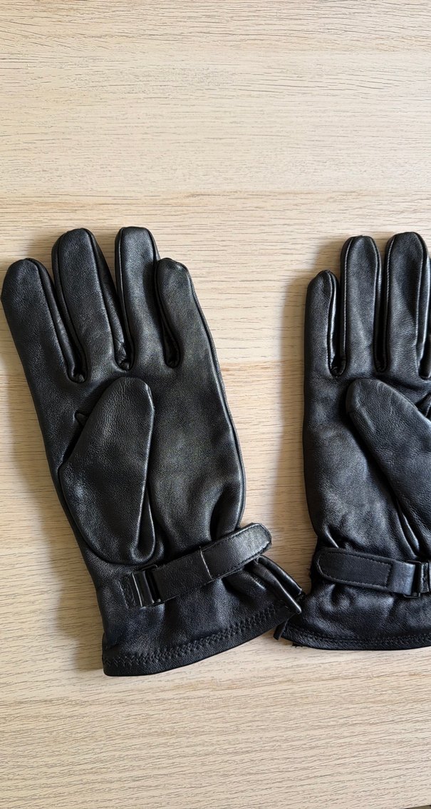 Tokalı Siyah Deri üniseks eldiven Sıfır ürün - Görsel 2