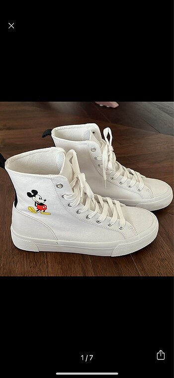 Zara disney temalı sneaker