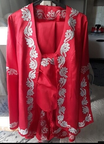 Kına kıyafeti - Görsel 4