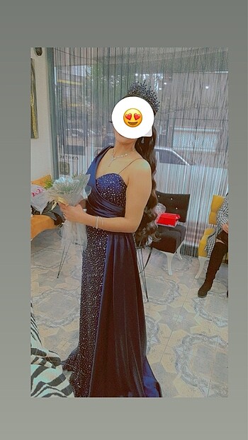 Nişan abiyesi tacı ile verilecektir 1 defa nişanda giyildi sapas