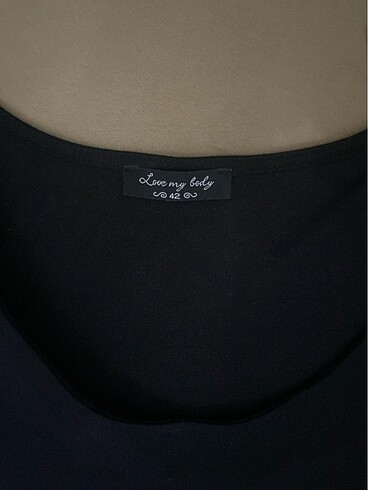 Love My Body Kol detaylı bluz