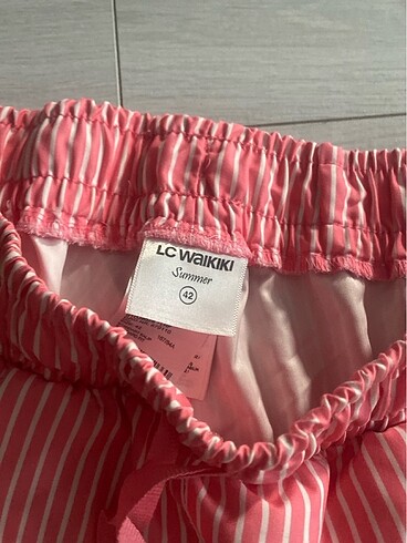 LC Waikiki Deniz şortu