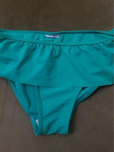 Diğer Bikini altı